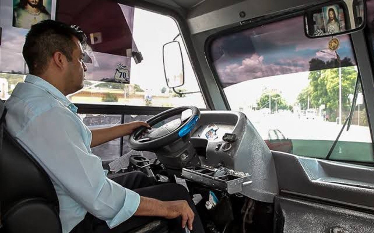 Chofer de transporte público en México
